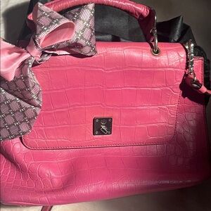 Elegant Pink Crocodile-Embossed Handbag
